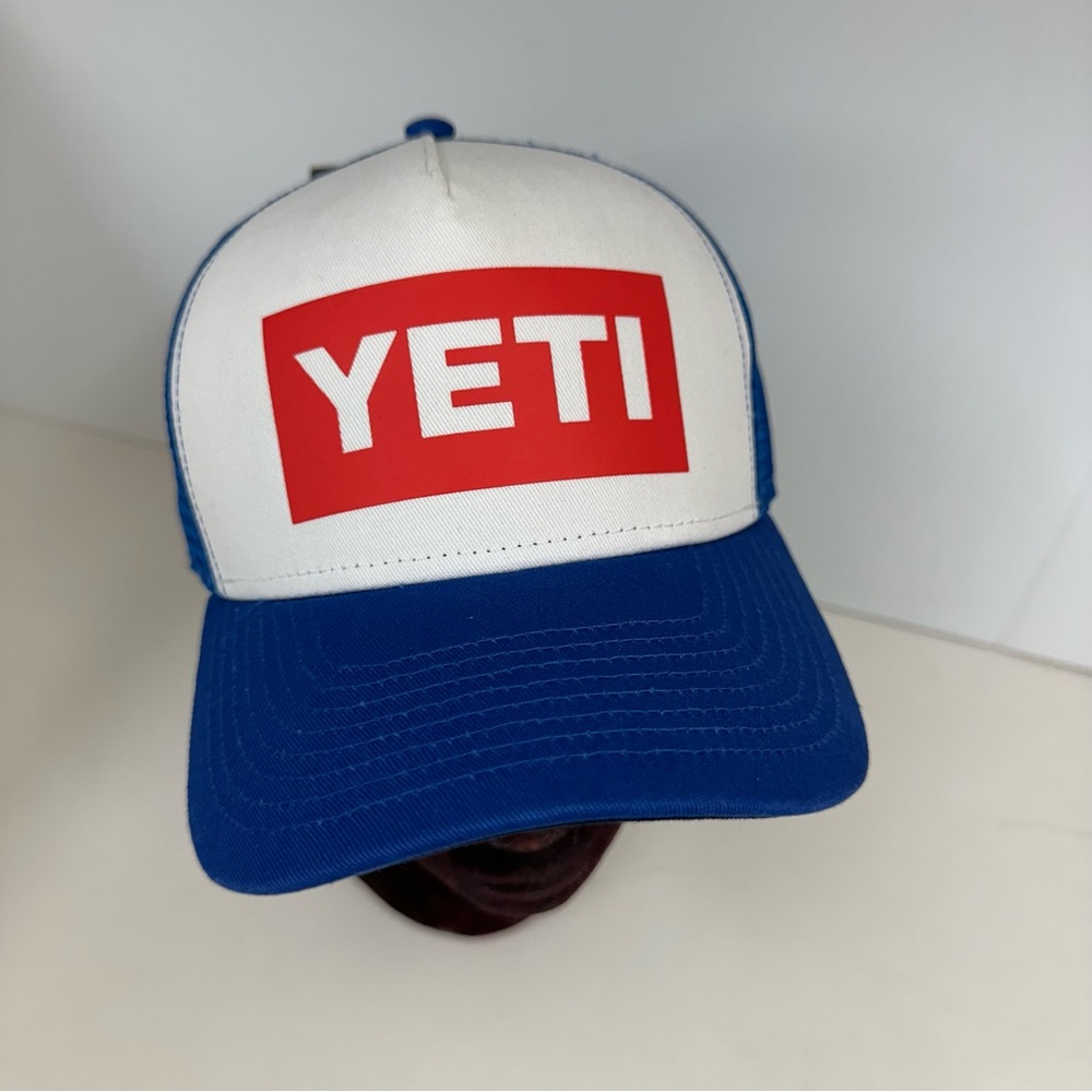 Yeti Cooler Snapback Trucker Hat Cap Red White Blue - Picture 2 of 12